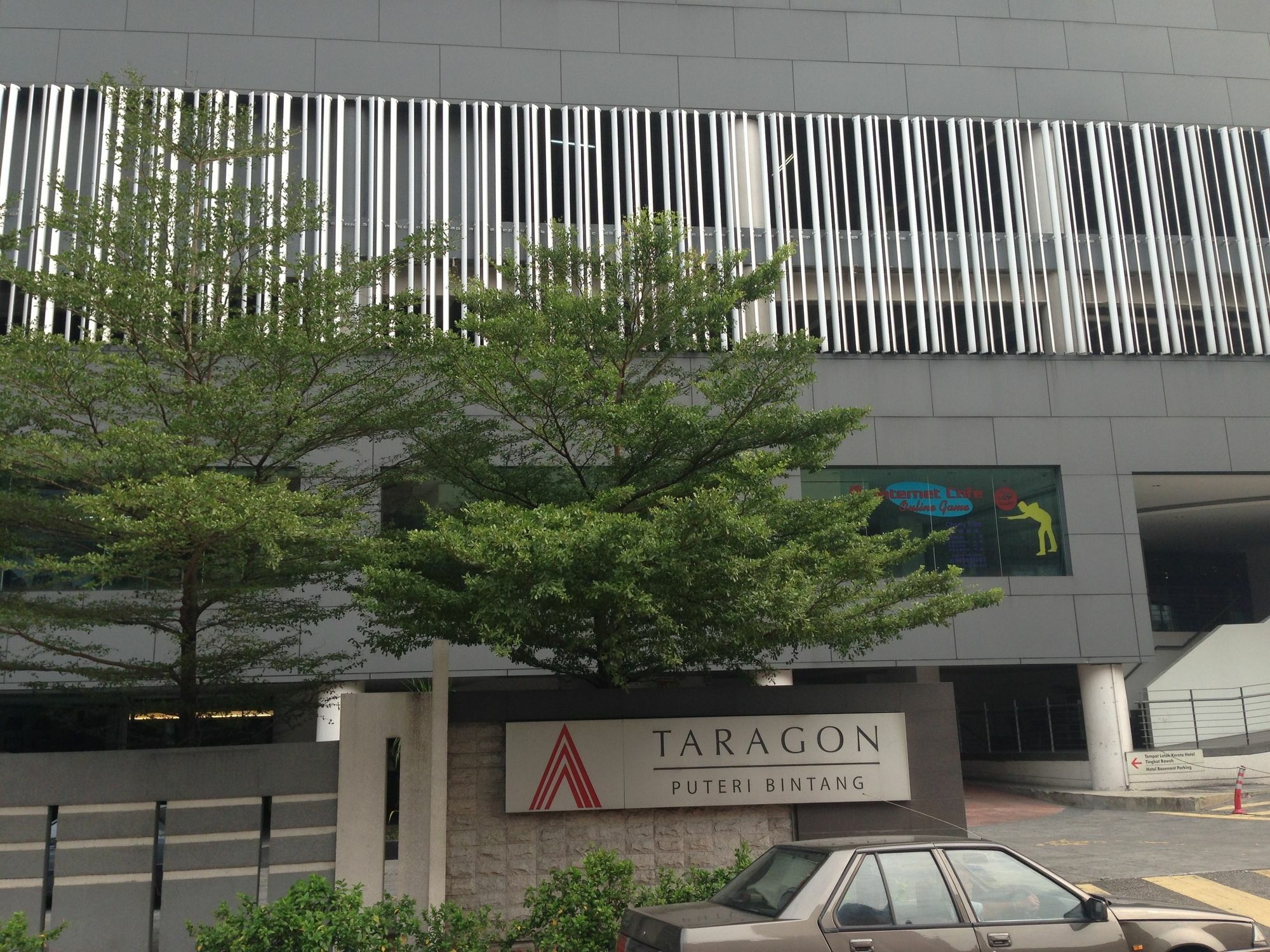 Kl Service Suite At Taragon Kuala Lumpur Exterior foto